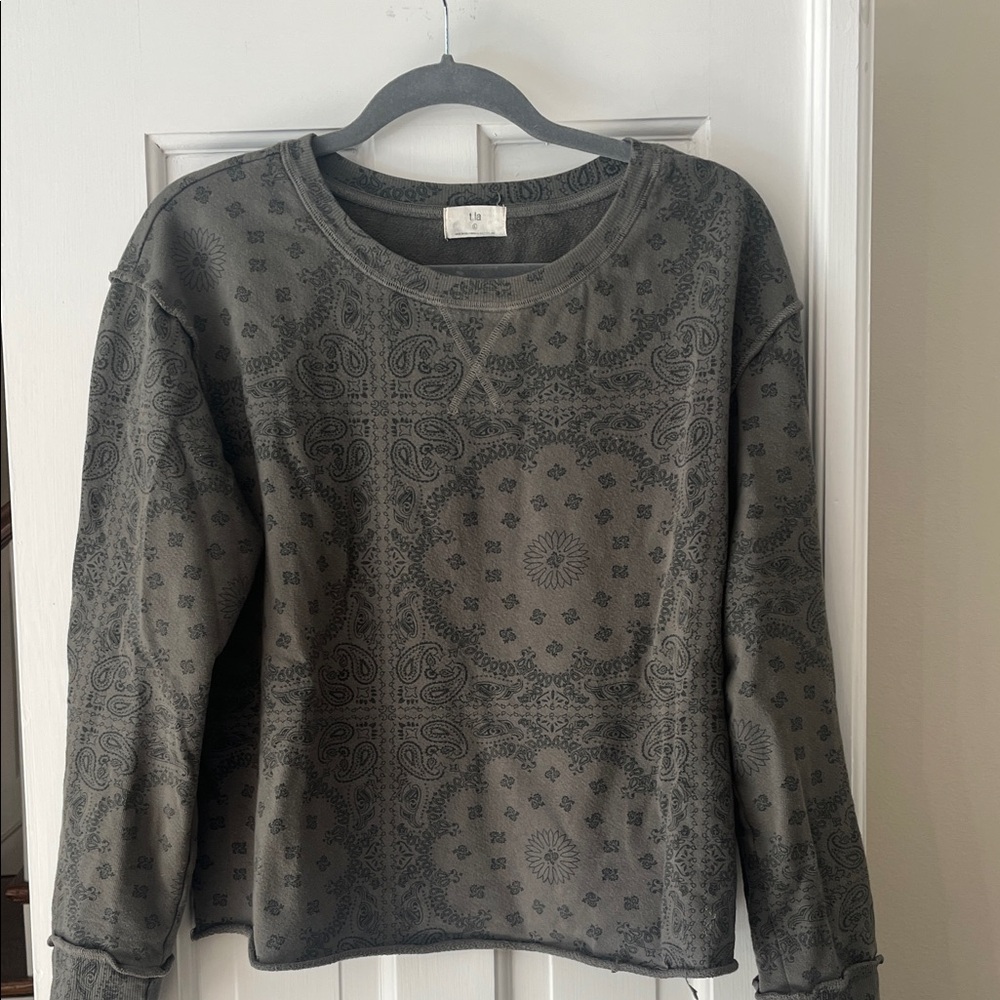 Women's Bandana Patterned Olive green and Black Sweatshirt
